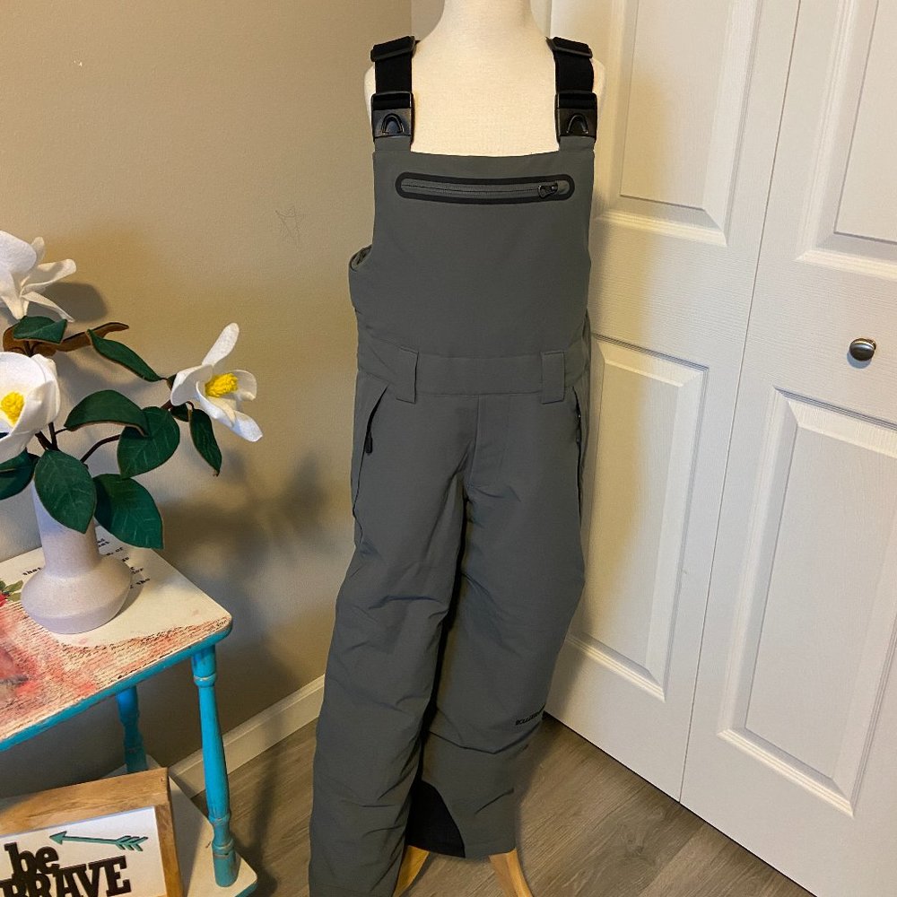 Boulder Gear Grey Snowsuit - Child Size Medium (10-12)